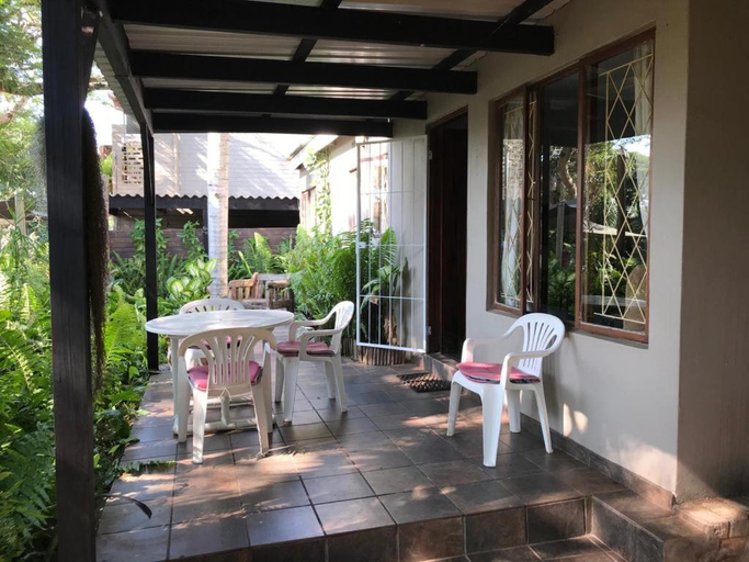 Others 5, Umlalazi Cottage, Uthungulu