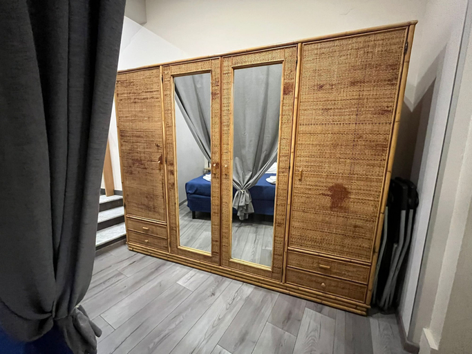 Bedroom 3, Central Station House Riccardo, Catania