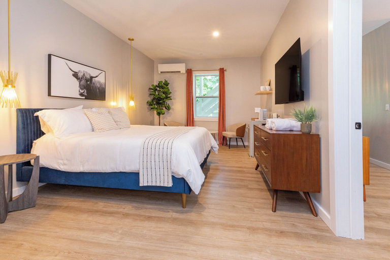 Bedroom 3, The Dogwood, Haywood