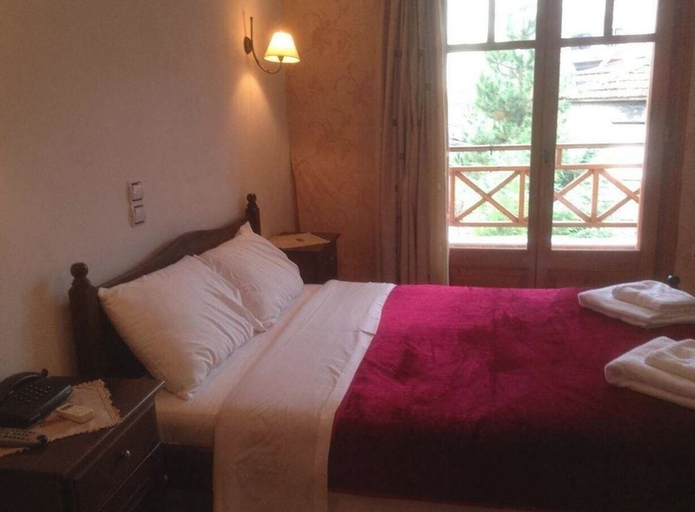 Bedroom 2, Arxontiko tou krommyda, Thessaly