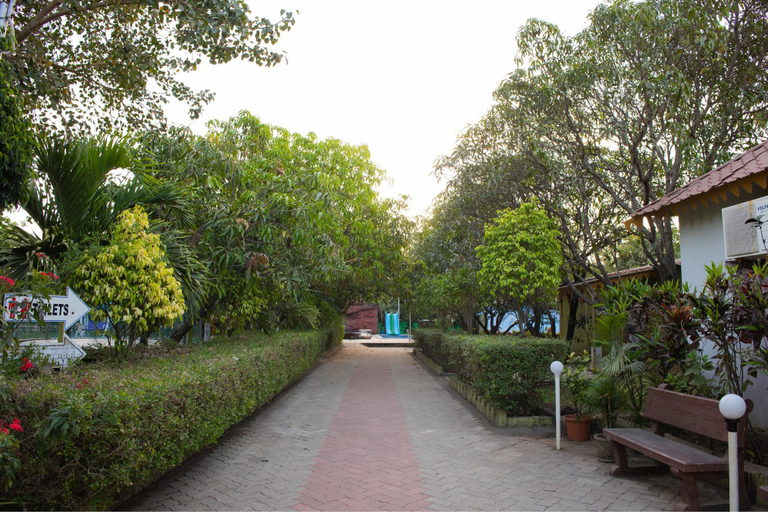 Public Area 3, Daksh Resort And Amusement Park, Junagadh