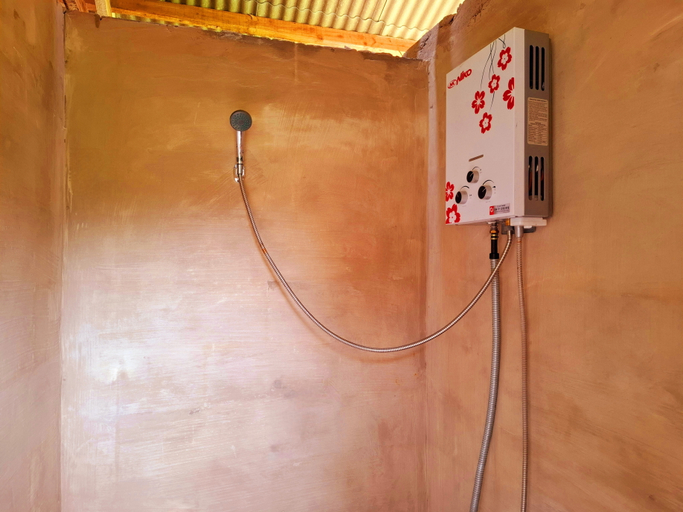 Bathroom 7