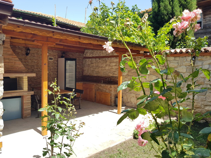 Others 4, Villa Nikoli, Nesebar
