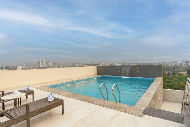 Sport & Beauty, Clarks Inn Suites Agra, Agra