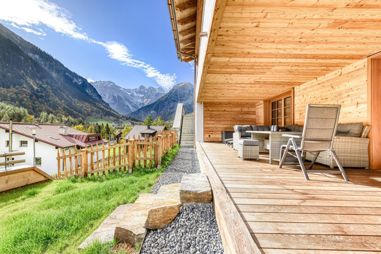 Room 2, Chalet GM in Brand With 5 Bedrooms and 4 Bathrooms, Bludenz