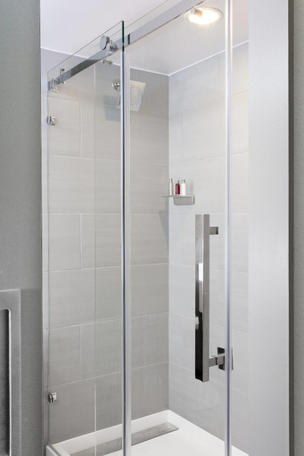Bathroom 5