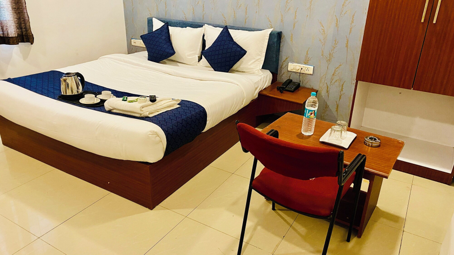 Others 5, Hotel Grand Ocean, Indore