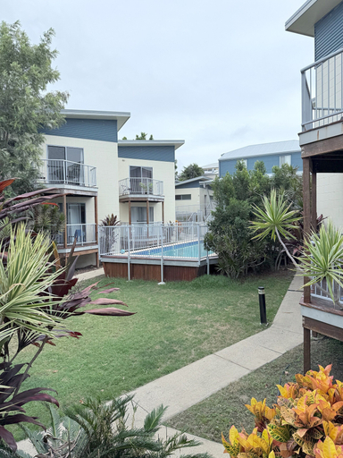 Exterior & Views 2, Emu Park Beach Resort, Livingstone - Pt B