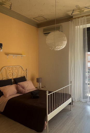 Bedroom 4, Deodato Guest House, Catania