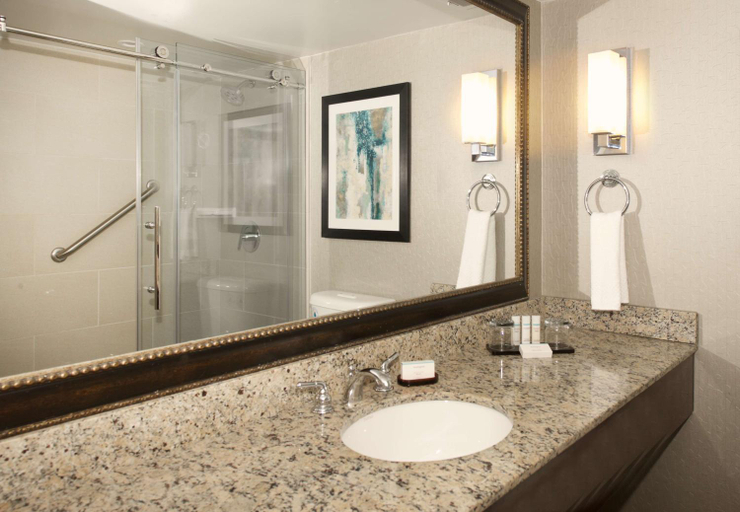 Bathroom 4
