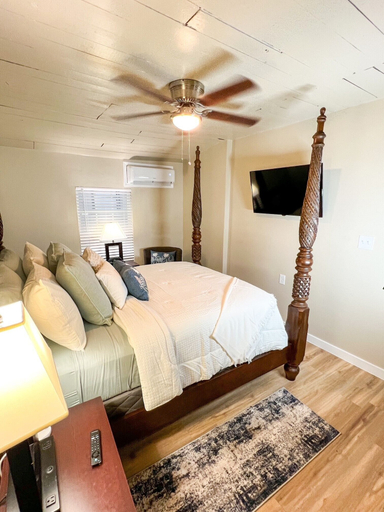 Bedroom 2, Huffman Extended Stay Suites, Webster