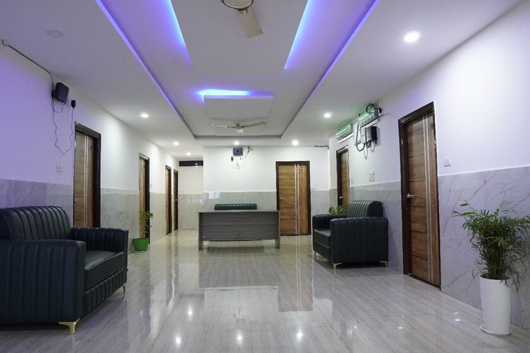 Others 4, hotel cozy, Hyderabad