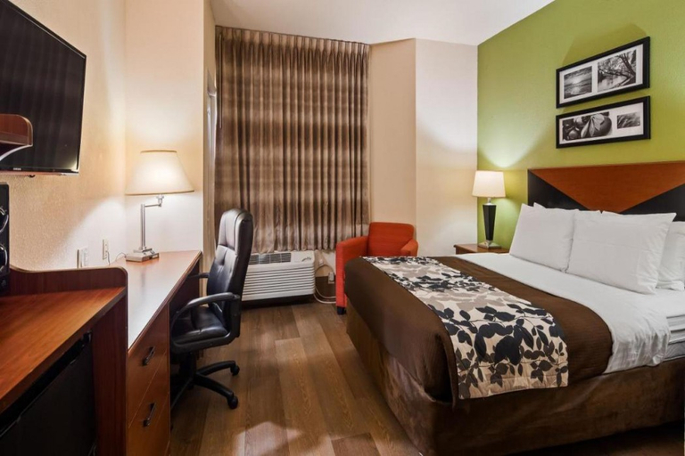 Bedroom 2, Wingate by Wyndham Macon West I-475, Bibb