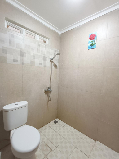 Bathroom 4