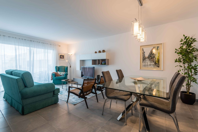 Room 5, Caravelas 2 Bedroom Apartment, Silves