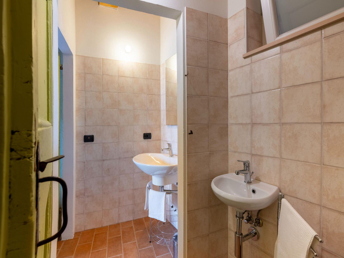 Others 4, Country House with Saltwater Pool, Pesaro E Urbino