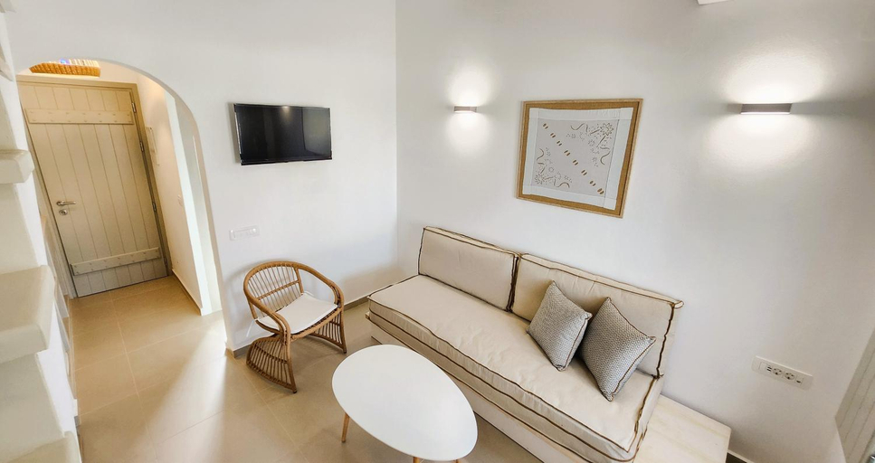 Others 4, HAYAL SUITES SANTORINI, South Aegean