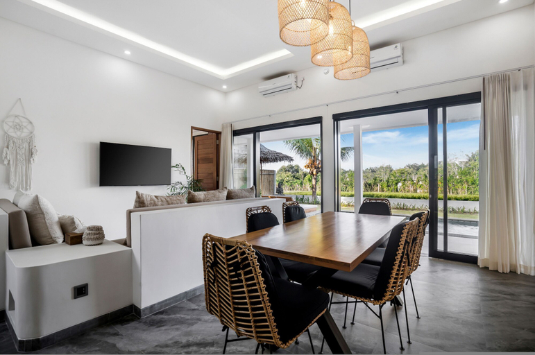 Room 4, Villa Grateful by Alfred in Bali - Stunning 2BR Dream Villa With Ricefield View, Gianyar