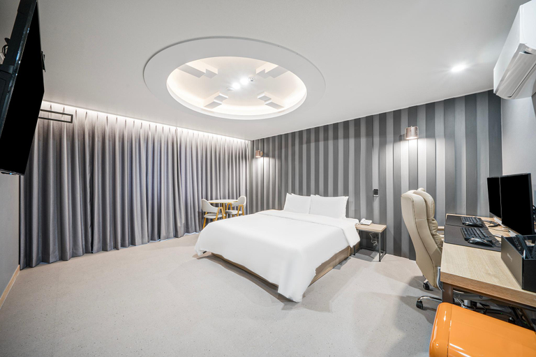 Bedroom 3, Changwon Masan Hotel Songdam Habseong Branch, Masan