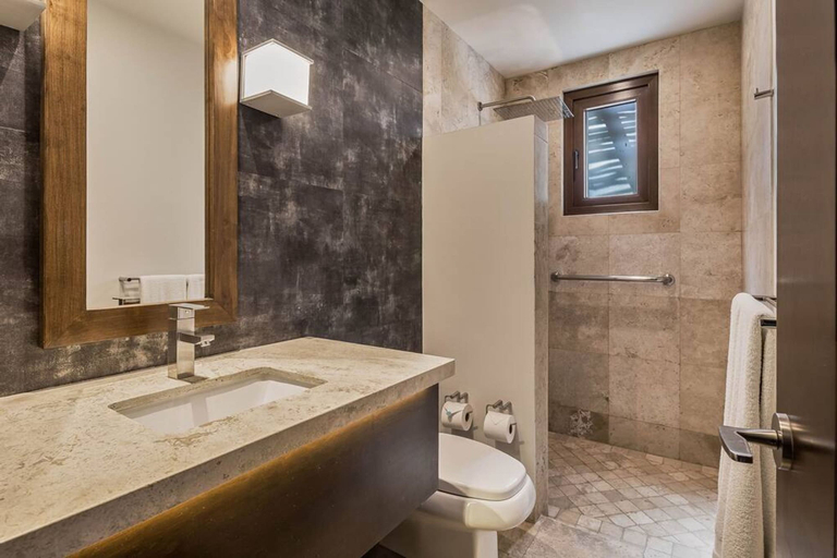 Room 3, Three Bedroom Residence, La Paz