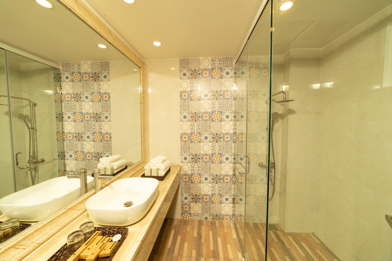 Bathroom 4, Romeo & Juliet Dalat Resort, Đà Lạt