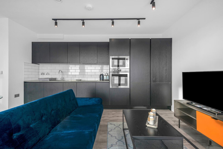 Others 4, MySquare Modern Two Bedroom Flat in North Acton close to Ealing, London