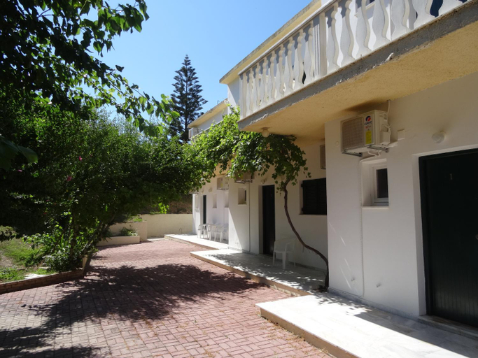4, Anatoli Apartments, Ionian Islands