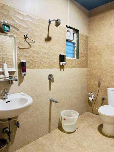 Bathroom 4, Blue Rocks Suites, Sarjapur Road, Bangalore