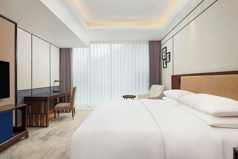 Bedroom 3, Four Points By Sheraton Anshun, Huangguoshu, Anshun