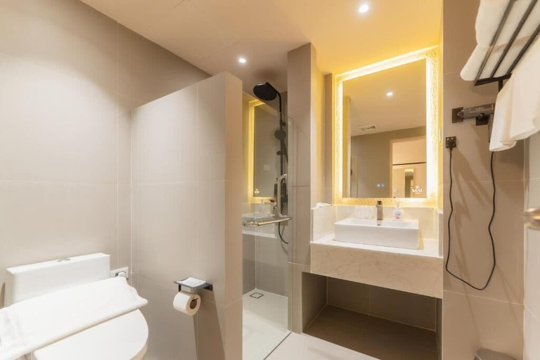 Bathroom 4, Mai Hotel, Muang Chiang Mai