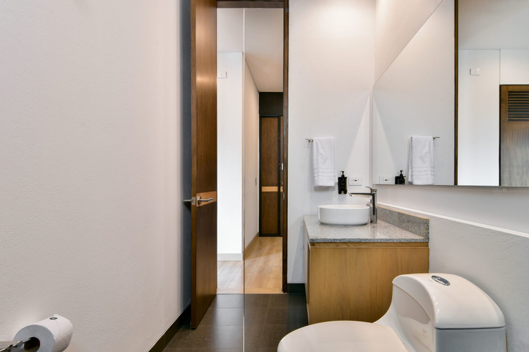 Room 3, w Magnificent Loft in Parque 93, Santafé de Bogotá