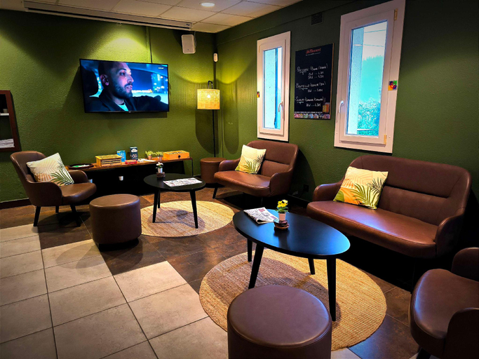 Public Area 2, Kyriad Libourne Saint Emilion, Gironde