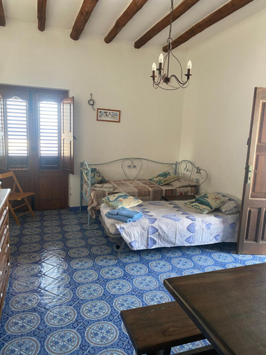 Bedroom 2, Casa Francesca, Messina