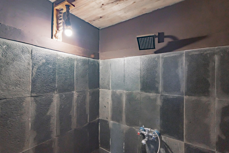 Bathroom 4