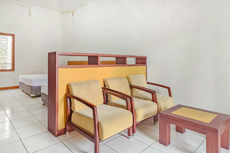 Bedroom 12