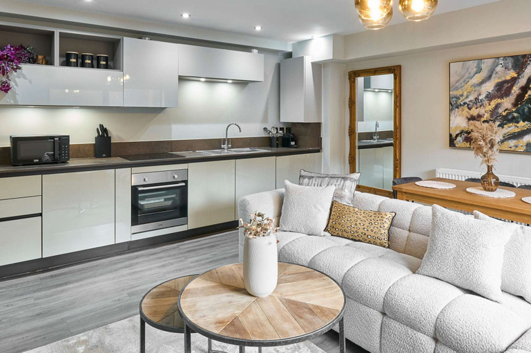 Room 4, Host Stay Chic Townhouse by the Docks, Sefton