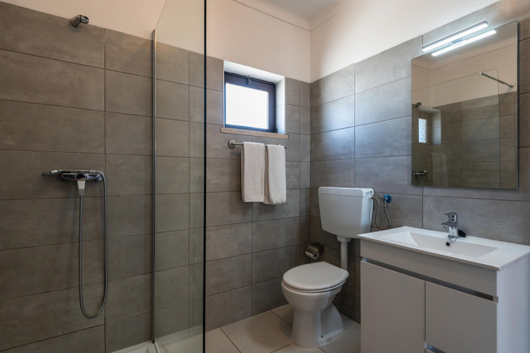 Room 3, Villa Ncora V3 Gal - 500m From the Beach, Albufeira