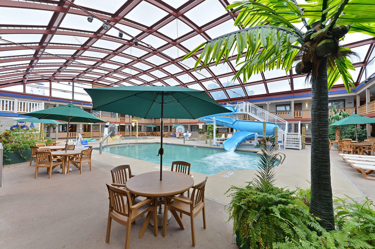 3, AmericInn by Wyndham La Crosse Riverfront-Conference Center, La Crosse