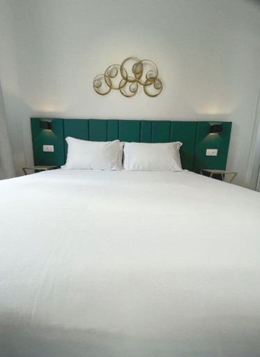 Bedroom 2, Cassia Collection, Rome