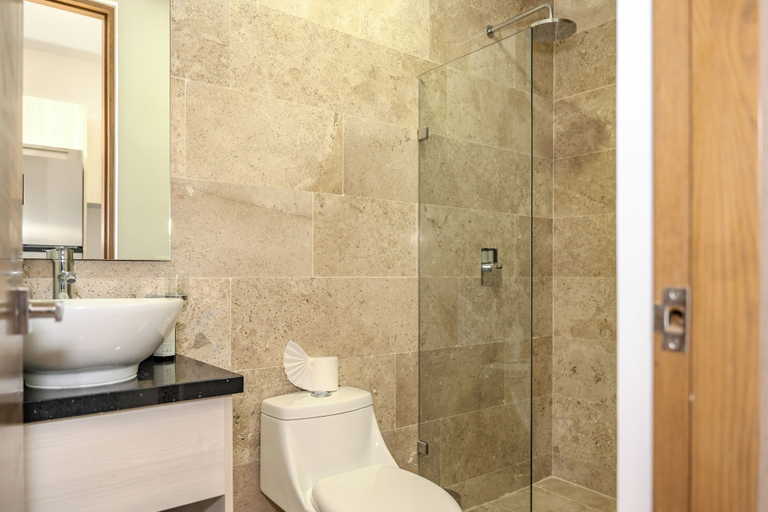 Bathroom 3, Sea Tower by Casago, Cozumel
