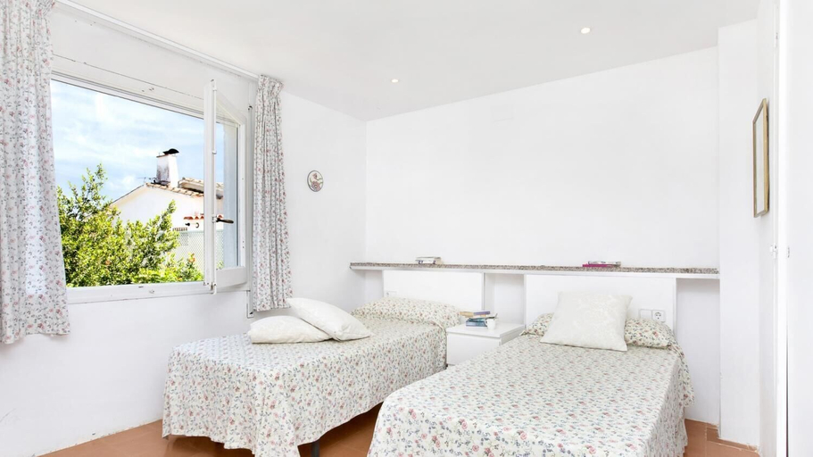 Room 3, Pandora 1 in Llafranc, Girona