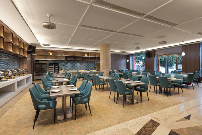 Food & Drinks 4, Ramada by Wyndham Zhangjiajie Tianmen Mountain, Zhangjiajie
