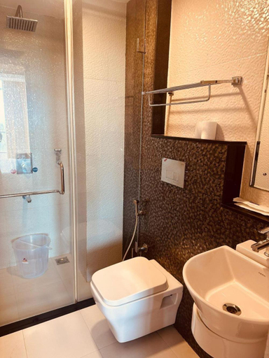 Bathroom 4, Treebo  Trend Cilantro By The Sea, Thiruvananthapuram