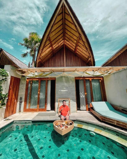 Swimming Pool 17
