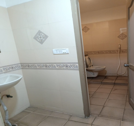 Bathroom, Elite Residency Pallavaram, Kancheepuram