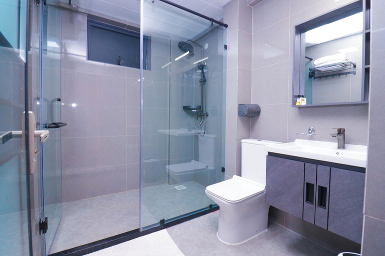 Bathroom 2, Riverside Retreat - Nairobi Apartment, Dagoretti North