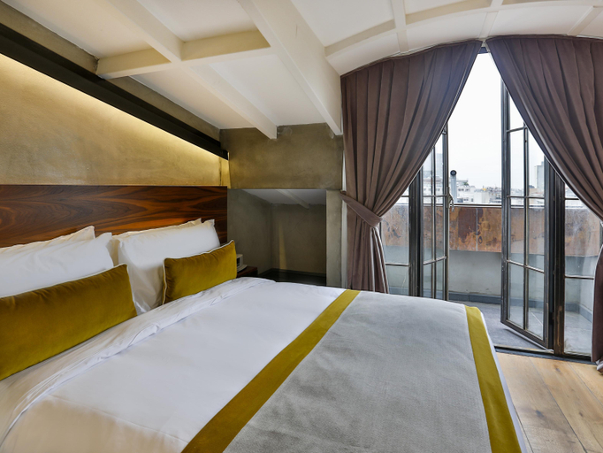 Bedroom 2, Hotel The Public, Beyoğlu
