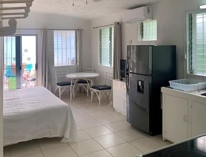 Room 5, The Art Studio 12 Beachfront Apartment Barbados