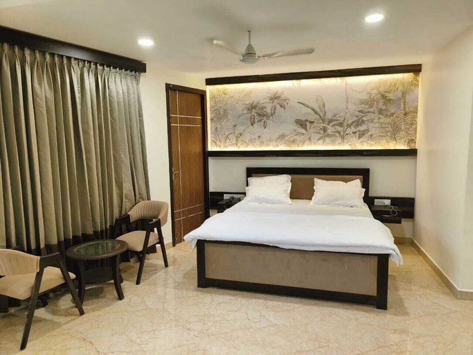Bedroom 5, The Palms ECR Resorts and Banquets, Chennai
