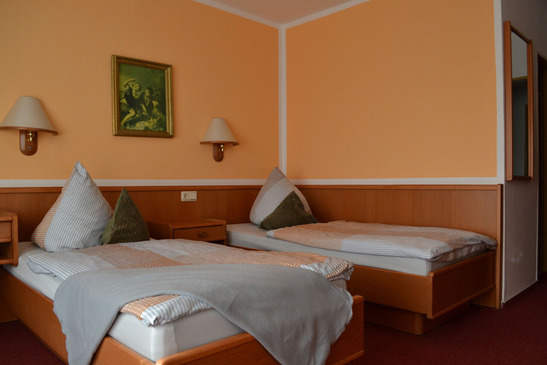 Bedroom 3, Hotel Blocksberg, Harz